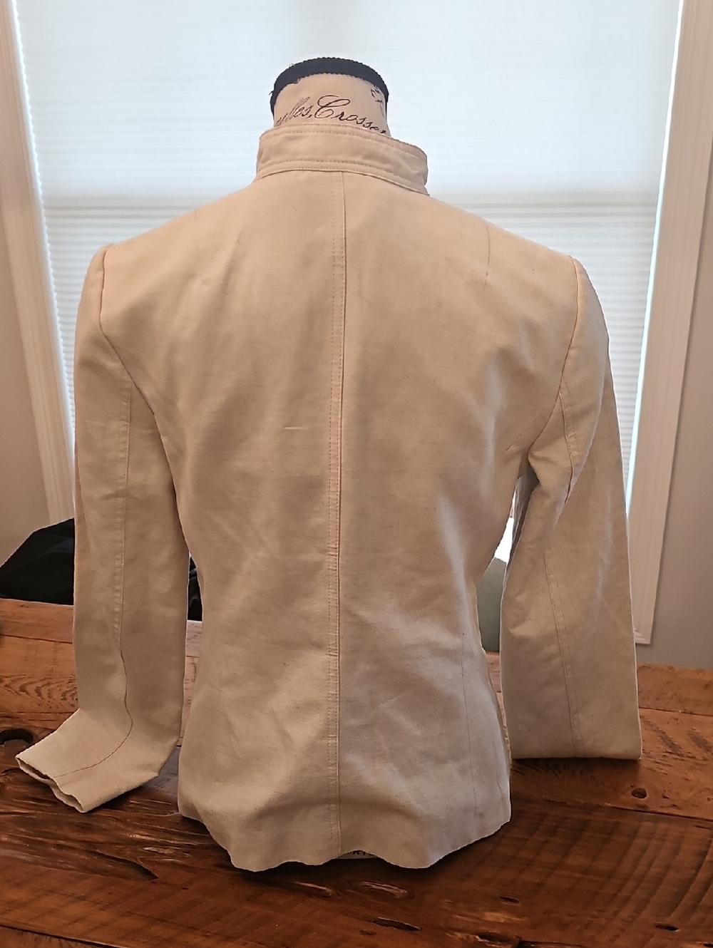 Banana Republic Linen Jacket - Picture 4 of 8